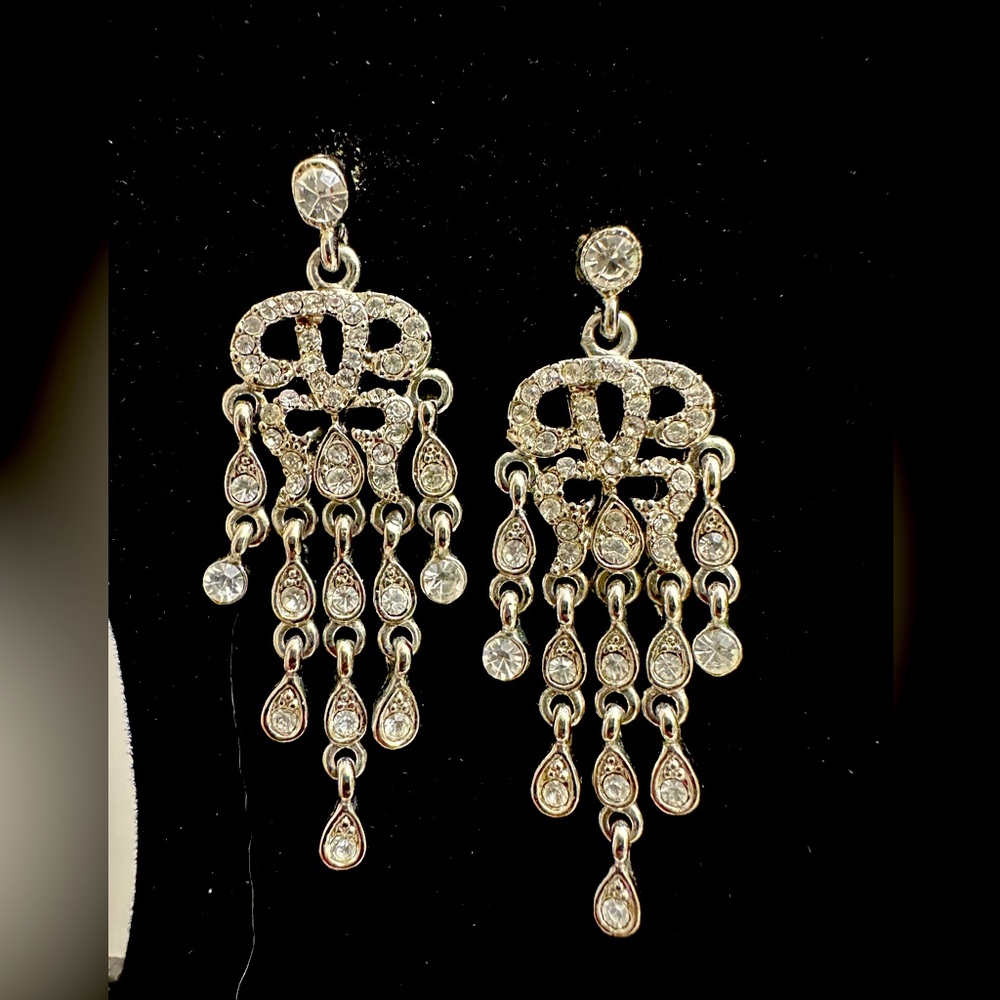 Crystal Drop Statement Earrings!